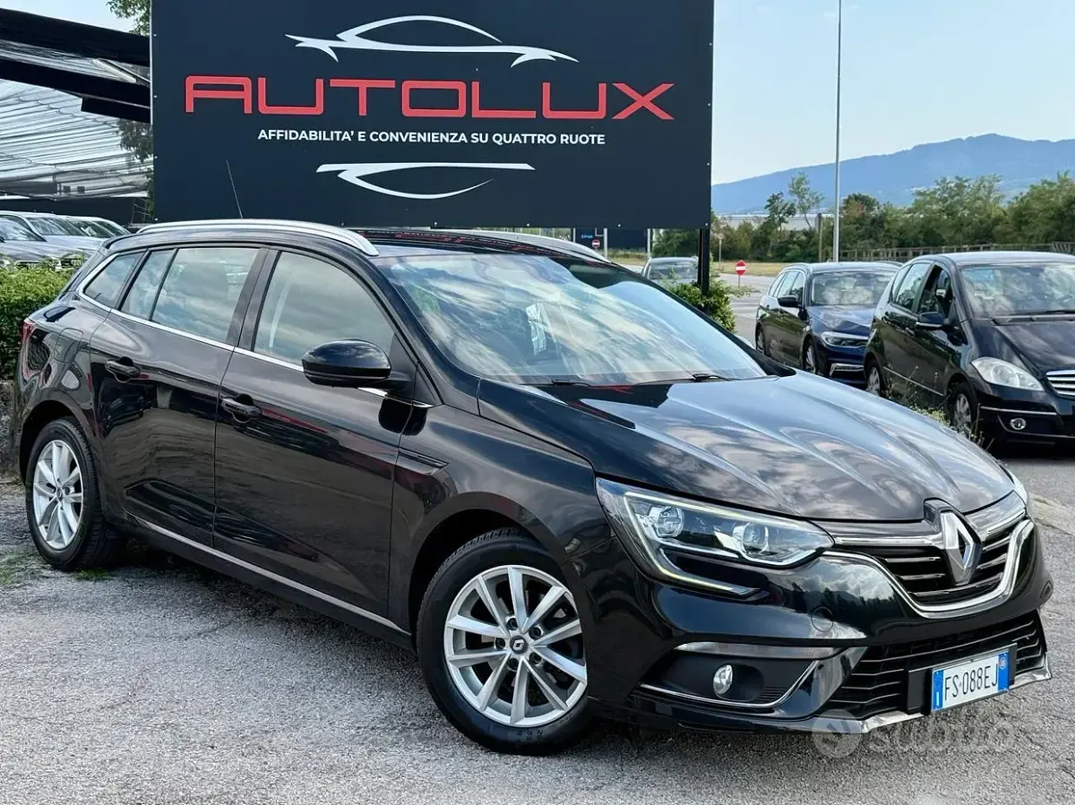 Usata Renault Mégane GrandTour Intens 110 CV (80 kW) 2018 Nero Station wagon