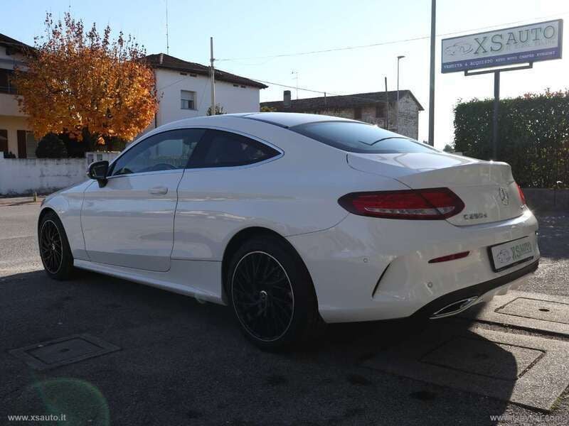 Usata Mercedes C250 Premium Plus 204 CV (150 kW) 2017 Bianco Coupé