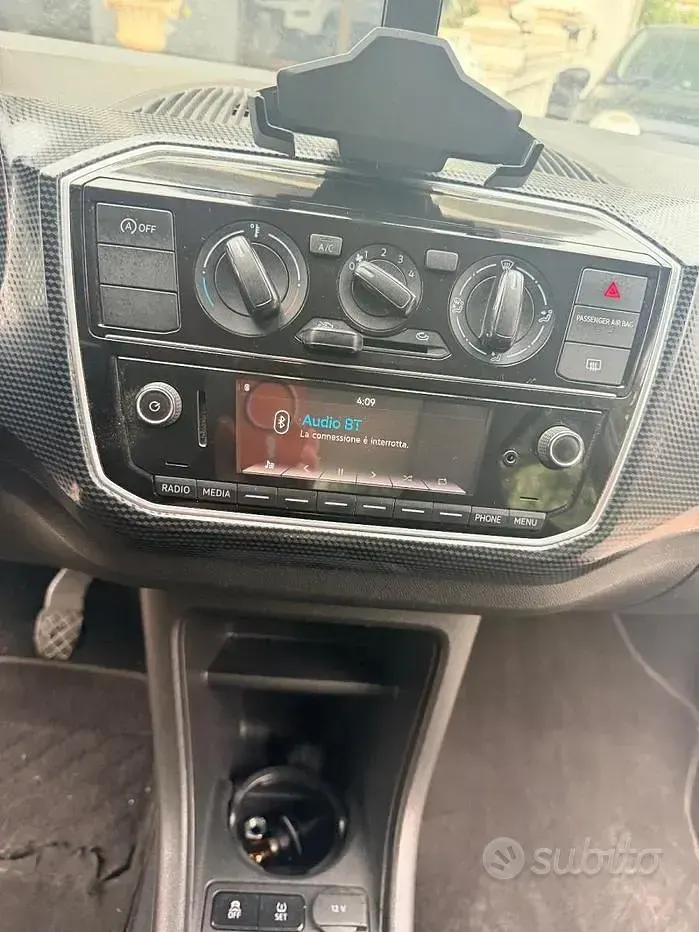 Usata VW up! 67 CV (49 kW) 2017 Bianco Utilitaria