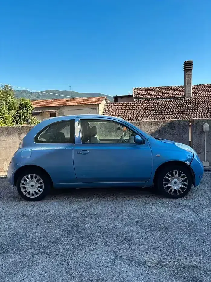 Usata Nissan Micra Acenta 80 CV (58 kW) 2003 Bluazzurro Utilitaria