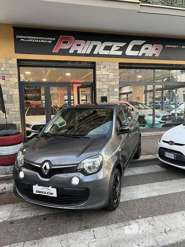 Usata Renault Twingo LIMITED 69 CV (50 kW) 2018 Other Utilitaria