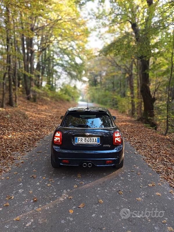 Usata Mini Cooper S 2019 Blu Utilitaria