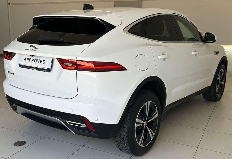 Usata Jaguar E-Pace SE 163 CV (119 kW) 2022 Bianco SUV