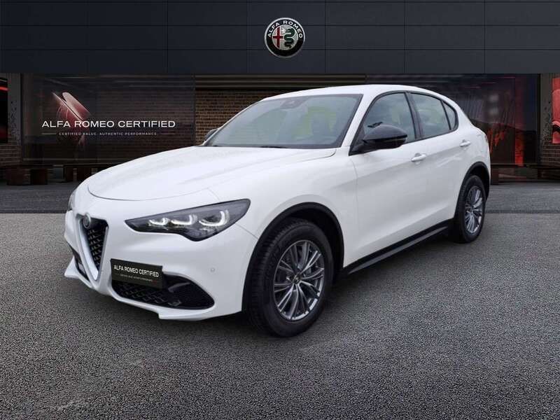 Bianco Usata 2023 Alfa Romeo Stelvio Super SUV | 41.900 € (Buon prezzo) - Immagine 1/4