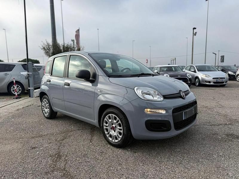 Usata Fiat Panda S 70 CV (51 kW) 2023 Grigio Berlina