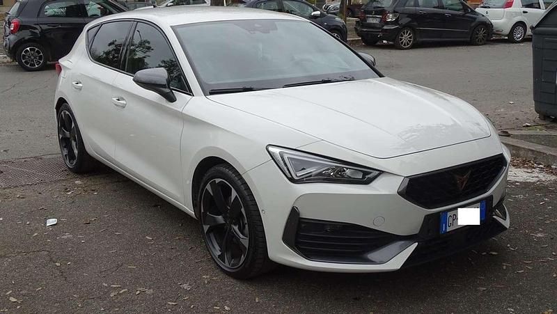 Usata Cupra Leon 150 CV (110 kW) 2023 Bianco Berlina