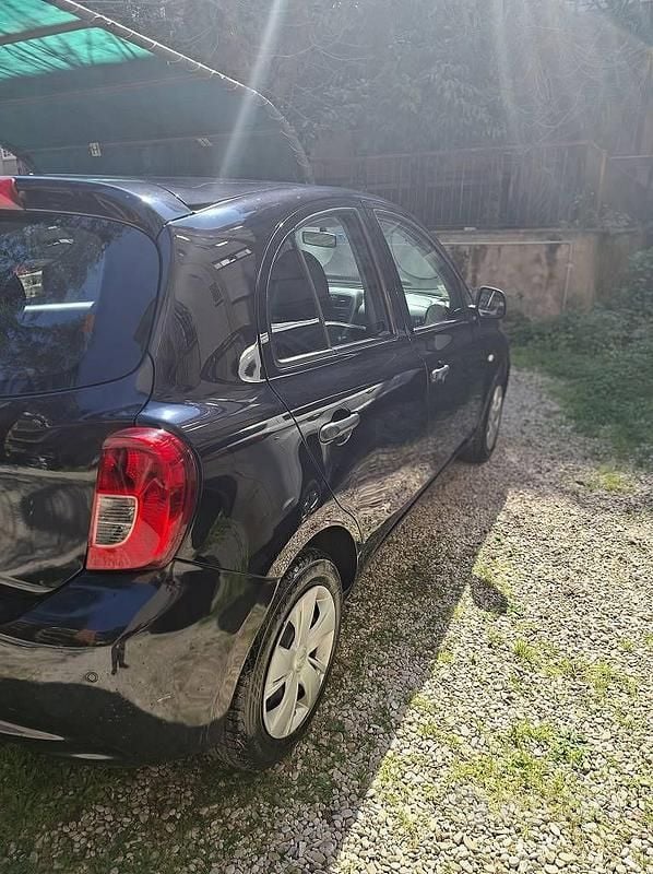 Usata Nissan Micra Visia 80 CV (58 kW) 2015 Nero Utilitaria