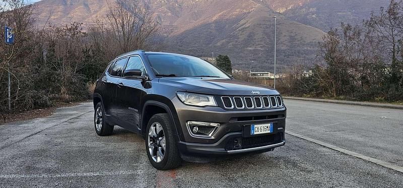 Usata Jeep Compass Limited 170 CV (125 kW) 2020 Grigio SUV
