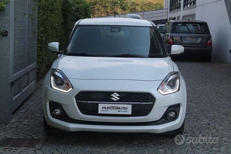 Gebraucht Suzuki Swift 111 PS (81 kW) 2019 Weiß Kleinwagen