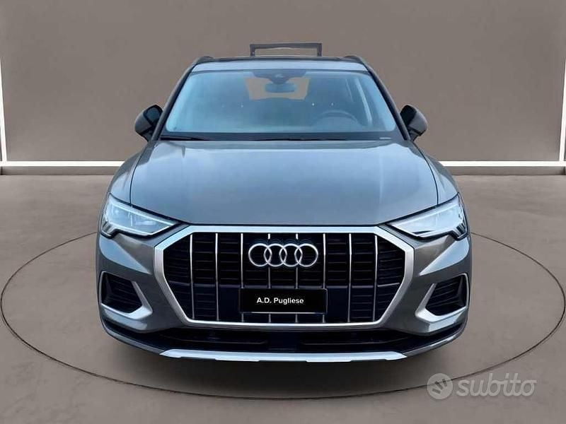 Usata Audi Q3 Comfort 150 CV (110 kW) 2023 Grigio SUV