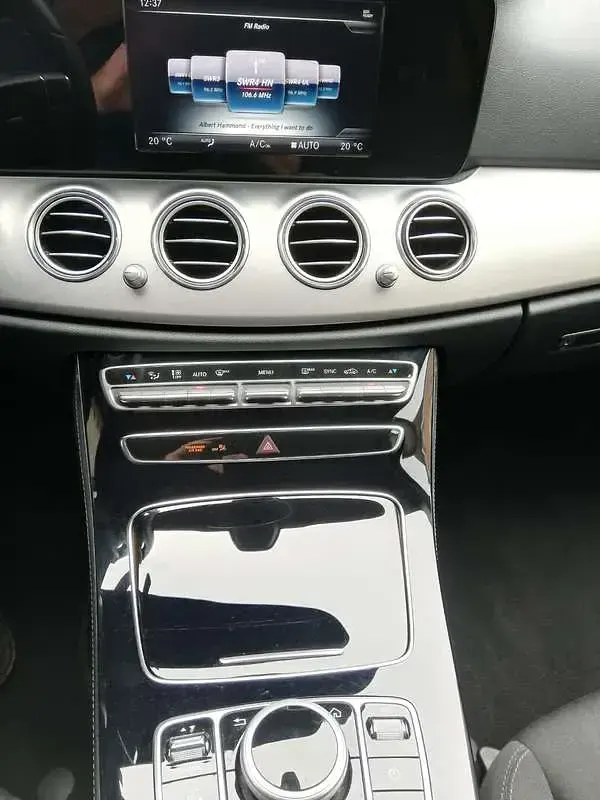 Usata Mercedes E220 Exclusive 194 CV (142 kW) 2017 Nero Station wagon