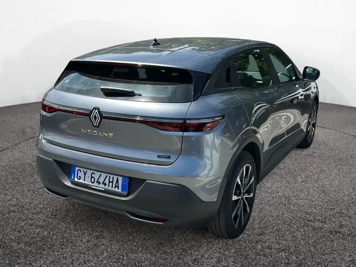 Nuova Renault Megane E-Tech Evolution 96 kW (131 CV) 2025 Grigio Utilitaria