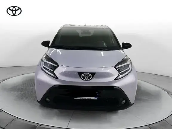 Nuova Toyota Aygo X Edition 72 CV (52 kW) 2025 Grigio SUV