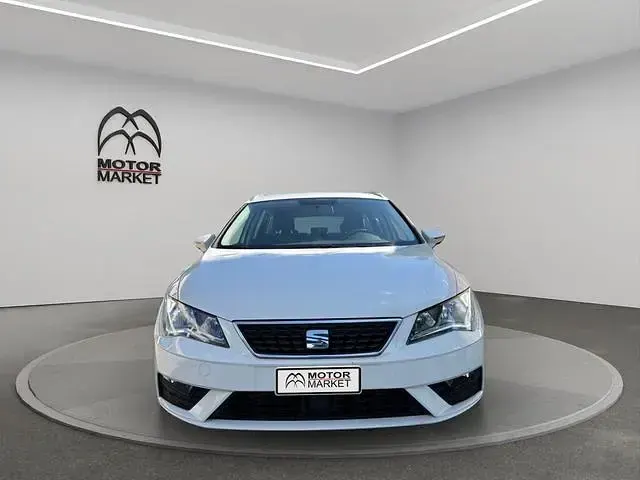 Usata Seat Leon ST Style 130 CV (95 kW) 2020 Bianco Station wagon