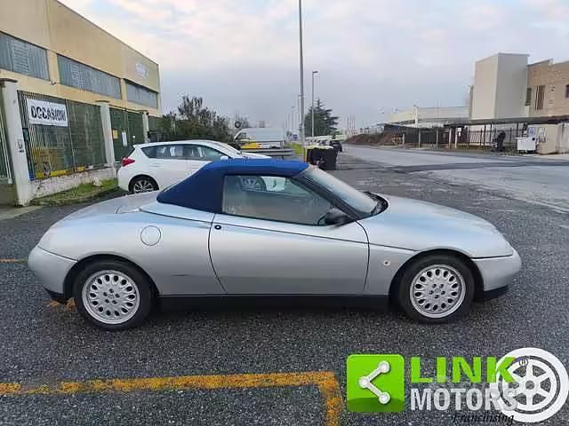 Usata Alfa Romeo Spider 261 CV (191 kW) 1995 Grigio Cabrio