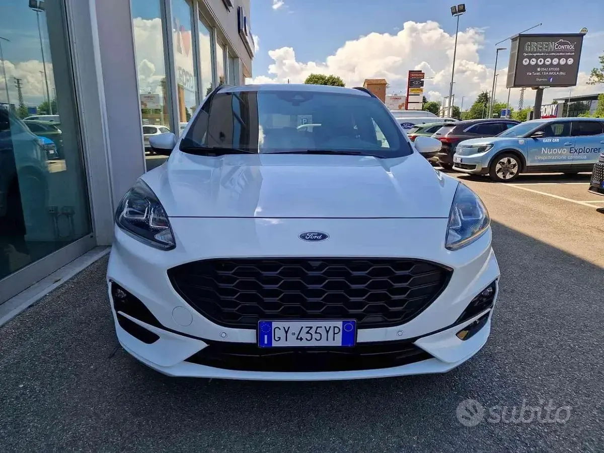 Nuova Ford Kuga ST-Line 151 CV (111 kW) 2025 Bianco SUV