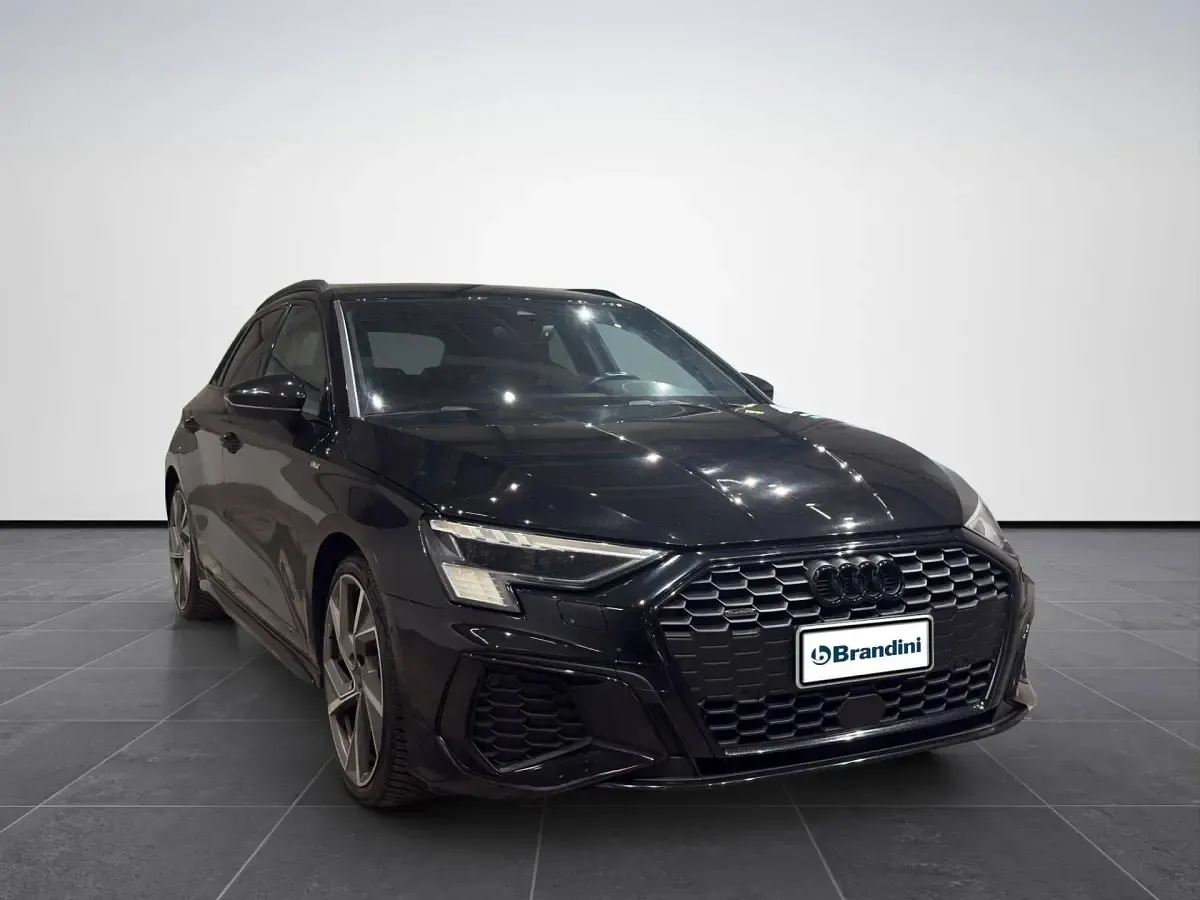 Usata Audi A3 S-Line 200 CV (147 kW) 2022 Nero Berlina