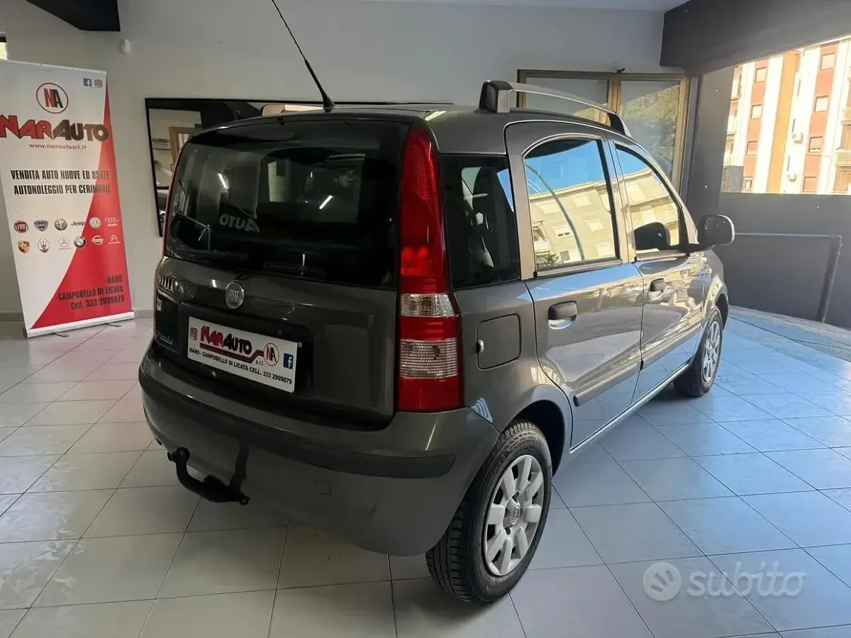 Usata Fiat Panda Dynamic 69 CV (50 kW) 2012 Grigio Utilitaria