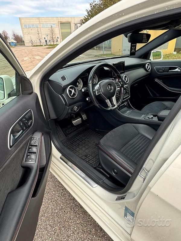 Usata Mercedes A220 Premium 170 CV (125 kW) 2014 Bianco Berlina