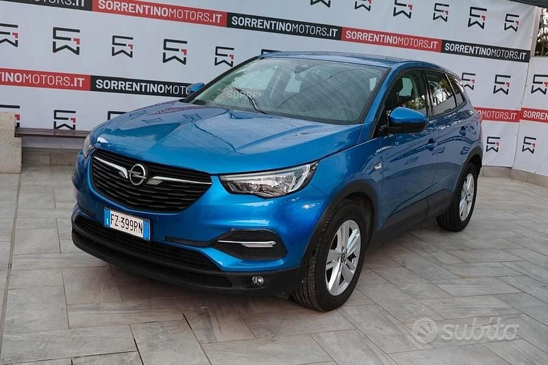 Usata Opel Grandland X 130 CV (95 kW) 2019 Blu SUV