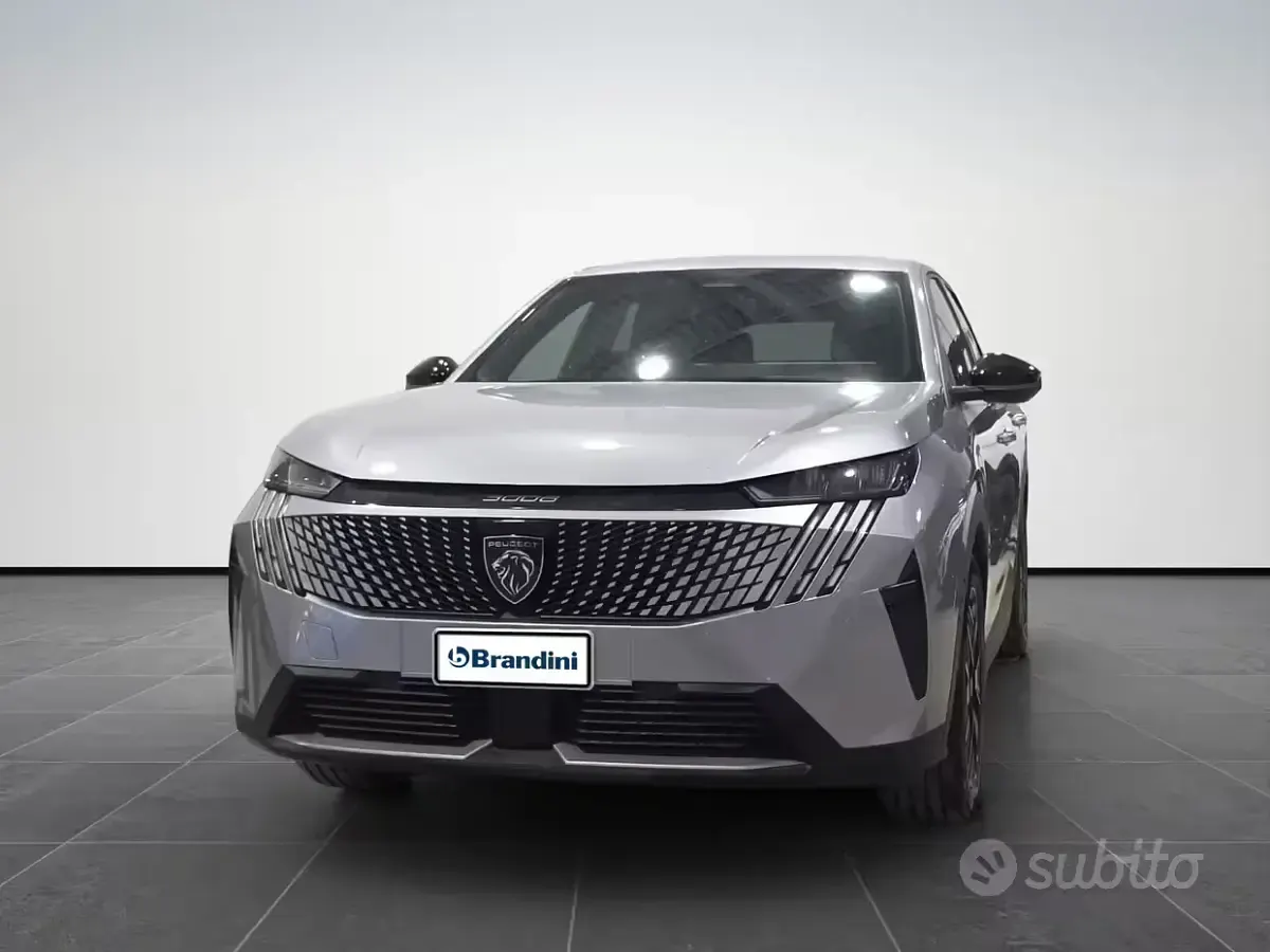 Begagnad Peugeot 3008 Allure 136 HK (100 kW) 2025 SUV