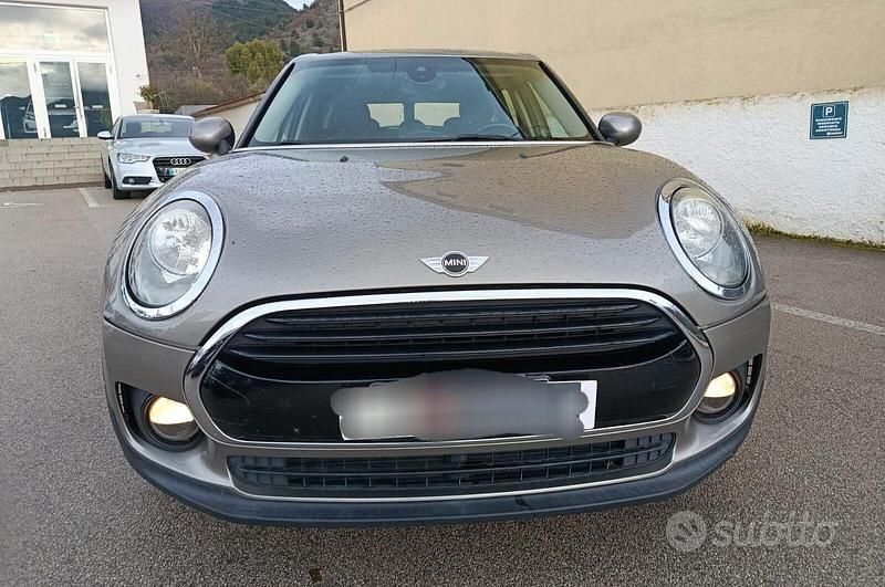 Usata Mini Cooper D Clubman Hype 150 CV (110 kW) 2015 Marrone Station wagon