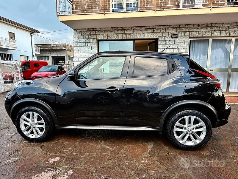 Usata Nissan Juke Tekna 110 CV (80 kW) 2015 Nero SUV