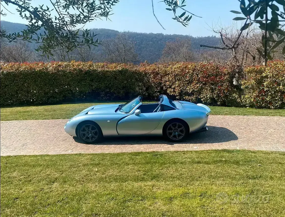Usata TVR Tuscan 2000 Grigio Cabrio