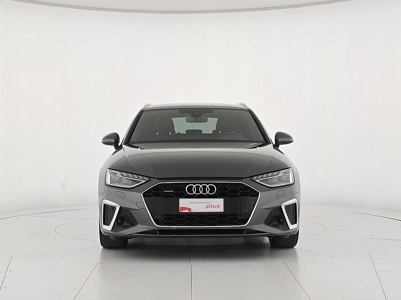 Usata Audi A4 S-Line 204 CV (150 kW) 2024 Grigio Station wagon
