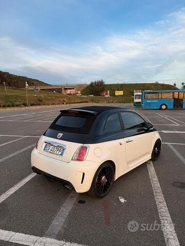 Usata Abarth 500C 140 CV (102 kW) 2012 Bianco Cabrio