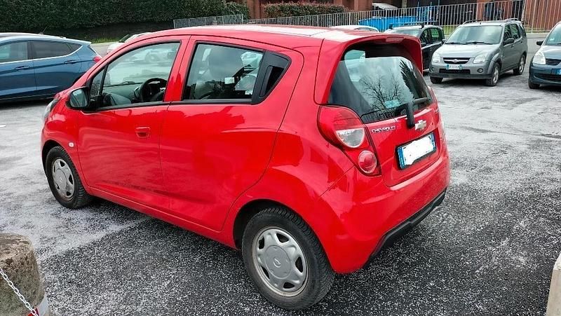 Usata Chevrolet Spark 67 CV (49 kW) 2015 Rosso Utilitaria