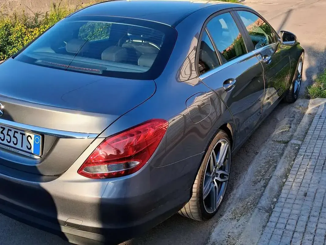 Usata Mercedes C220 Business 194 CV (142 kW) 2018 Berlina