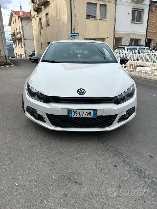 Usata VW Scirocco 200 CV (147 kW) 2008 Bianco Coupé