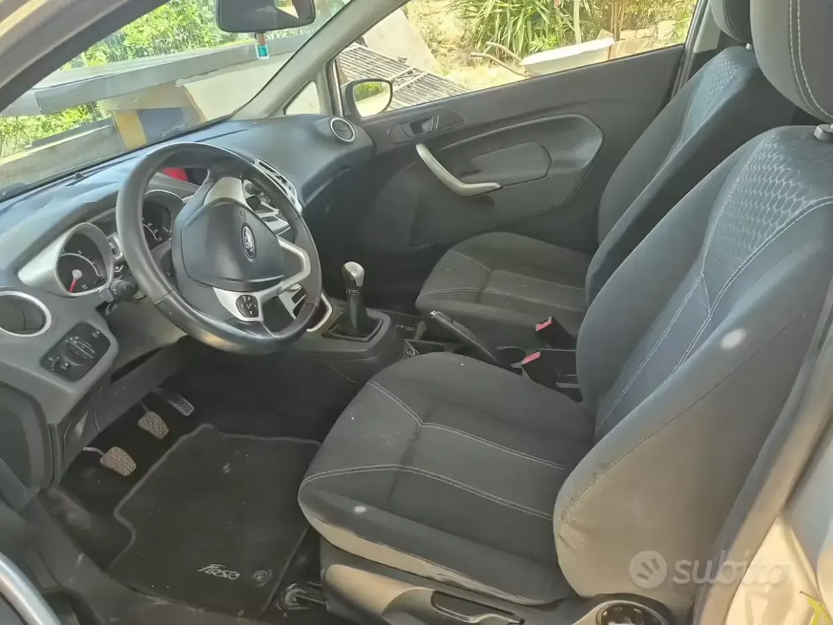 Usata Ford Fiesta Titanium 2008 Utilitaria