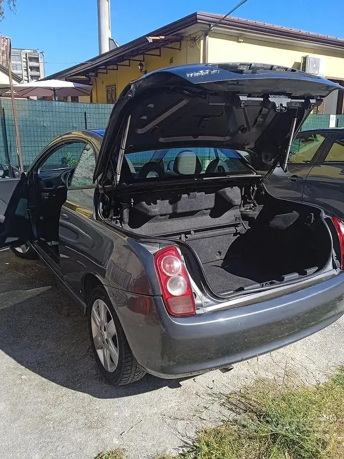 Usata Nissan Micra 88 CV (64 kW) 2007 Grigio Cabrio