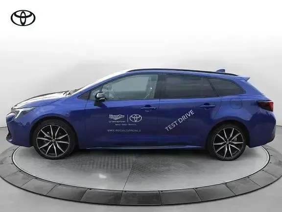 Usata Toyota Corolla Sport 122 CV (89 kW) 2024 Juniper blue Station wagon