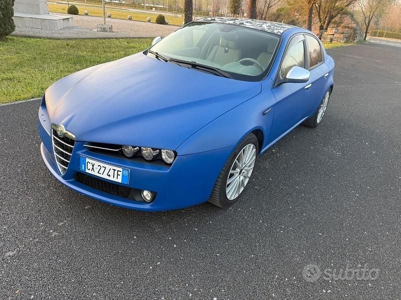 Usata Alfa Romeo 159 150 CV (110 kW) 2007 Blu Berlina