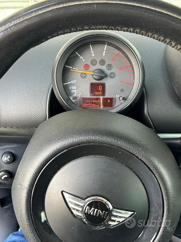 Usata Mini Park Lane Countryman 150 CV (110 kW) 2015 Grigio SUV