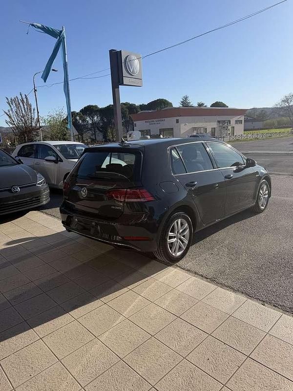 Usata VW Golf VII Business 131 CV (96 kW) 2019 Grigio Berlina