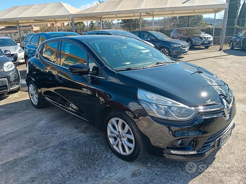 Usata Renault Clio IV Intens 90 CV (66 kW) 2018 Nero Berlina