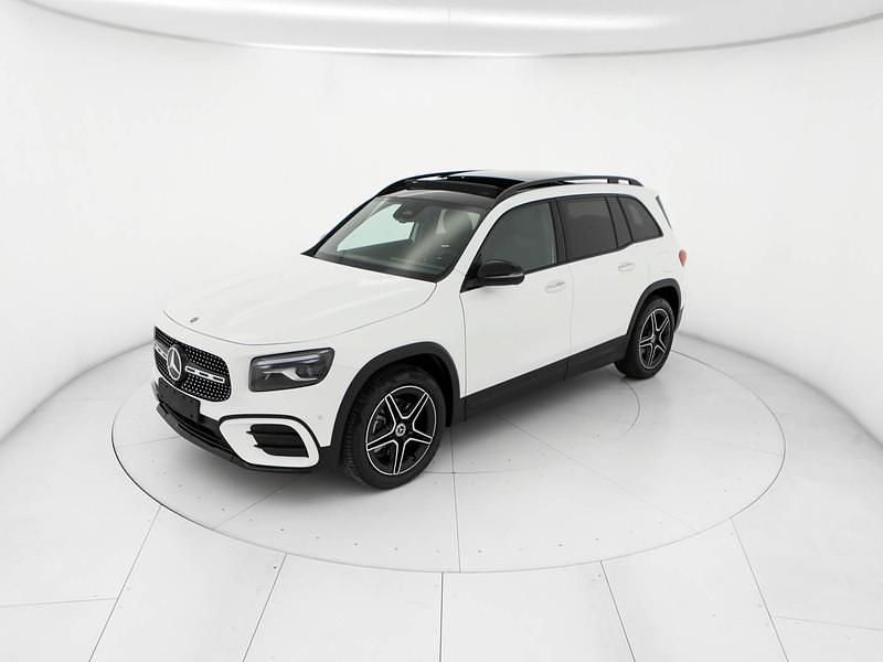 Nuova Mercedes GLB180 Advanced Plus 116 CV (85 kW) 2025 Bianco SUV