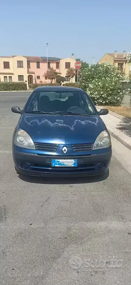 Usata Renault Clio 58 CV (42 kW) 2004 Bluazzurro Utilitaria