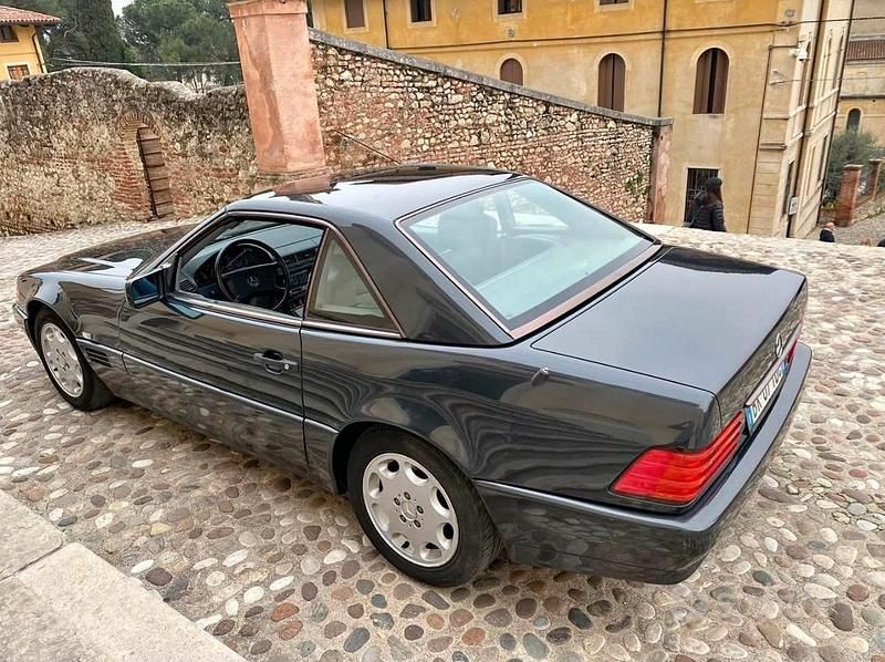 Usata Mercedes SL300 1990 Nero Cabrio