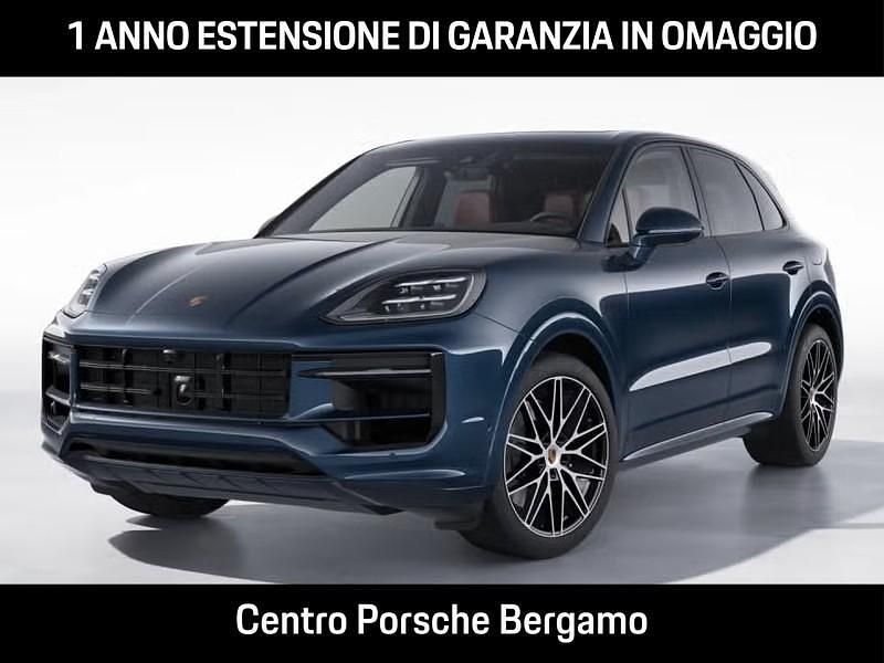 Nuova Porsche Cayenne 469 CV (344 kW) 2025 Blu algarve metallizzato SUV