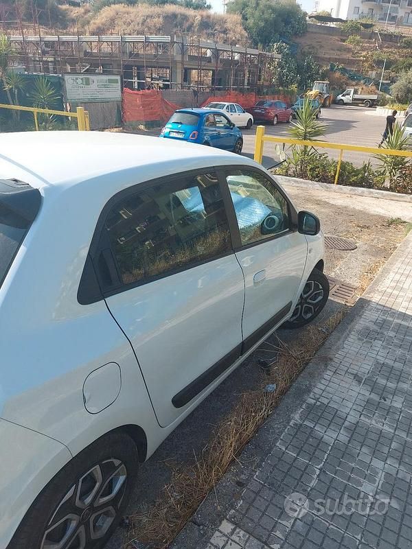 Usata Renault Twingo 60 kW (82 CV) 2024 Bianco Utilitaria