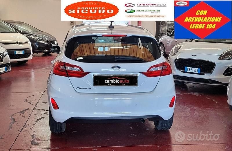Usata Ford Fiesta Business Edition 85 CV (62 kW) 2020 Bianco Berlina
