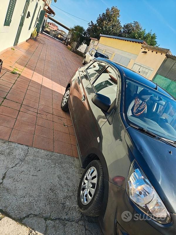 Usata Mitsubishi Space Star 2014 Nero Monovolume