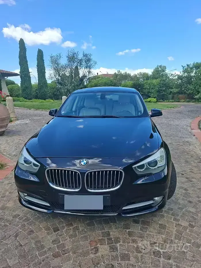 Usata BMW 530 2010 Nero Coupé