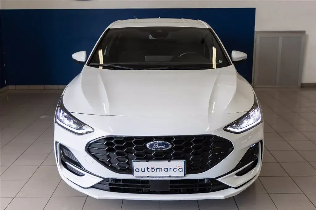 Usata Ford Focus ST-Line 116 CV (85 kW) 2023 Bianco Berlina