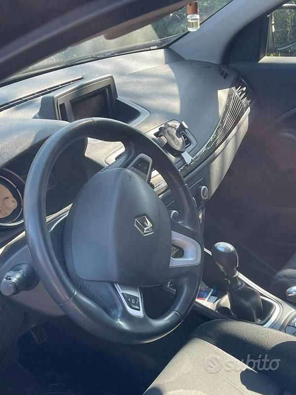 Usata Renault Mégane 110 CV (80 kW) 2012 Nero Berlina